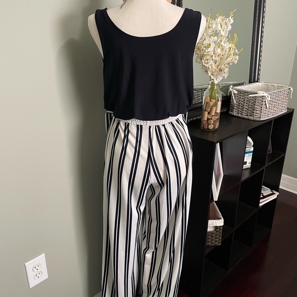 One Piece Pants/Dressy - Picture 3 of 5
